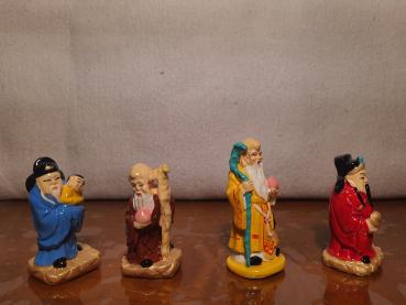 4 kleine Figuren, Keramik - China -