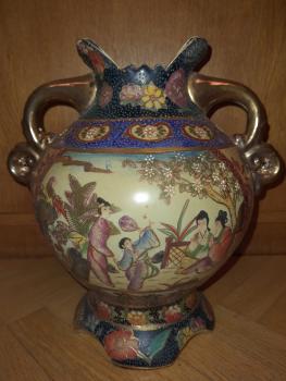 Amphoren-Vase, Porzellan - Japan -  Anfang 20. Jahrhundert