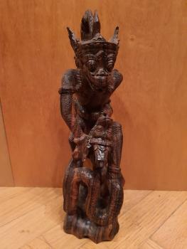Holz-Figur, Garuda im Schlangenkampf - Bali - Mitte 20. Jahrhundert