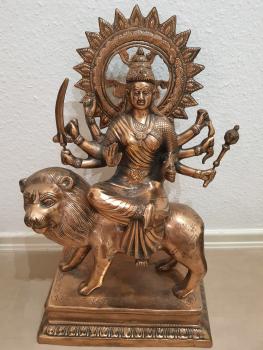 Kupfer-Figur, Durga  - Indien - Mitte 20. Jahrhundert