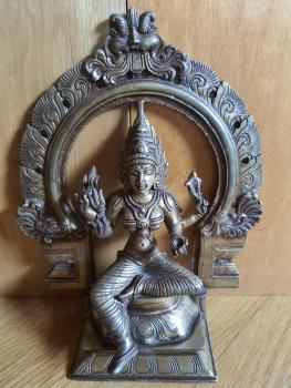 Messing-Figur, Hindu-Göttin Lakshmi - Indien - 20. Jahrhundert