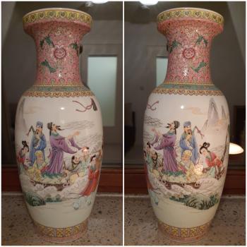 2 Vasen, Porzellan  - China - 2. Hälfte 20. Jahrhundert