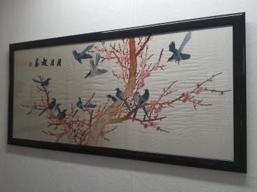 Seidenstickerei, (156cm breit) Vogelmotiv  - China - 20. Jahrhundert