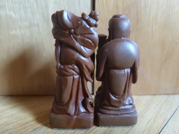 2 Schachfiguren aus Keramik - China -