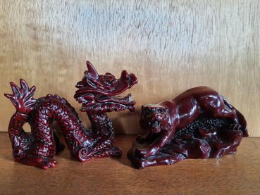 2 Figuren, Drache und Tiger  - China -