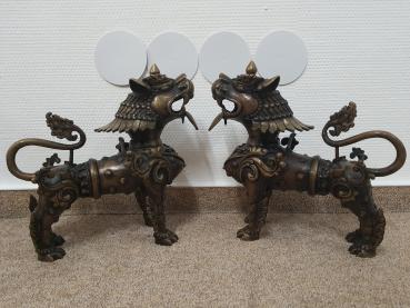 2 Bronze-Figuren, Fu-Hunde  - China - 20. Jahrhundert