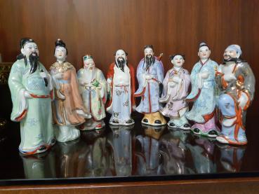 8 Porzellan-Figuren, Acht Unsterbliche  _ China -