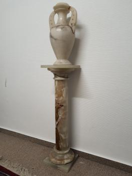 Säule mit Henkelvase, Onyx-Marmor  - Asien - 20. Jahrhundert
