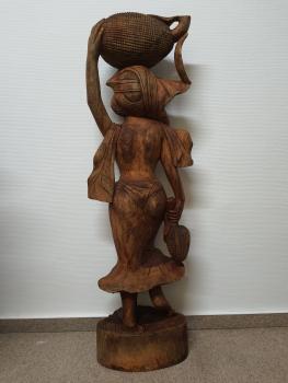 Holz-Figur, (103,5cm) Markthändlerin  - Bali - Mitte 20. Jahrhundert