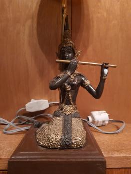 Tisch-Lampe, Tempelmusikerin  - Thailand - 2. Hälfte 20. Jahrhundert