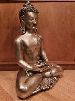 Buddha-Figur, Messing  - Indien - 1. Hälfte 20. Jahrhundert