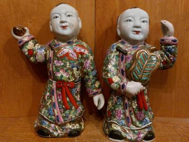 Porzellan-Figuren, 2 Junge Mönche  - China - 20. Jahrhundert