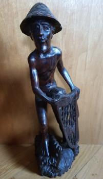 Holz-Figur, Der Fischer - Bali - 20. Jahrhundert