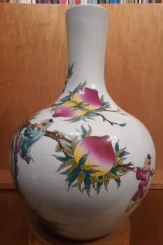 Boden-Vase, (55cm) Porzellan  - China -  20. Jahrhundert