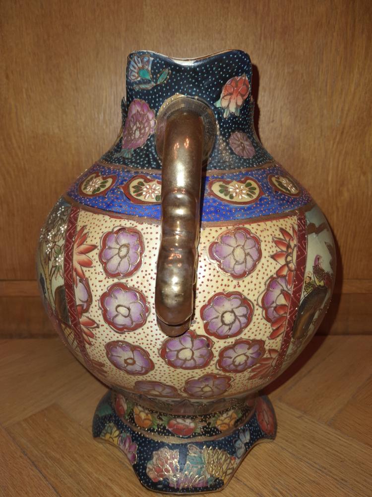 Amphoren-Vase, Porzellan - Japan -  Anfang 20. Jahrhundert