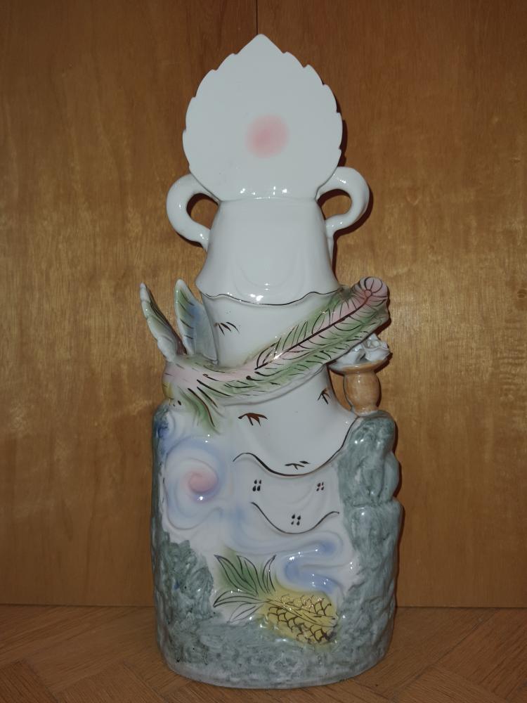 Göttin Guan Yin, Porzellan - China - Anfang 20. Jahrhundert