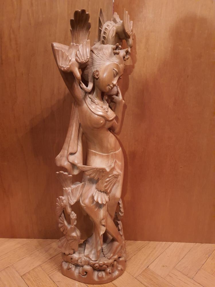 Holz-Figur, Göttin  - Bali - 20. Jahrhundert
