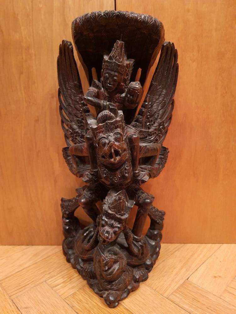 Holz-Skulptur, Vishnu auf Garuda - Indien - Anfang 20. Jahrhundert