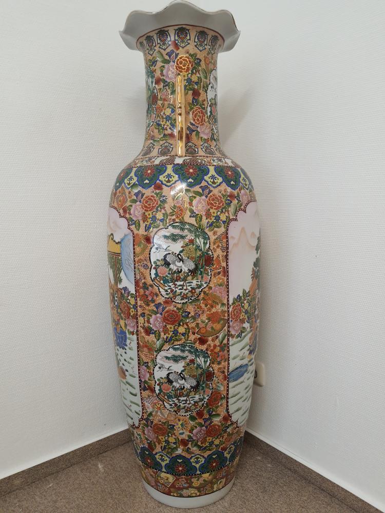 Boden-Vase, (133cm) Porzellan  - China - 20. Jahrhundert