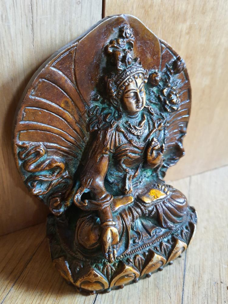 Weiße Tara - (skt. sitara)  - Bronze/Messing