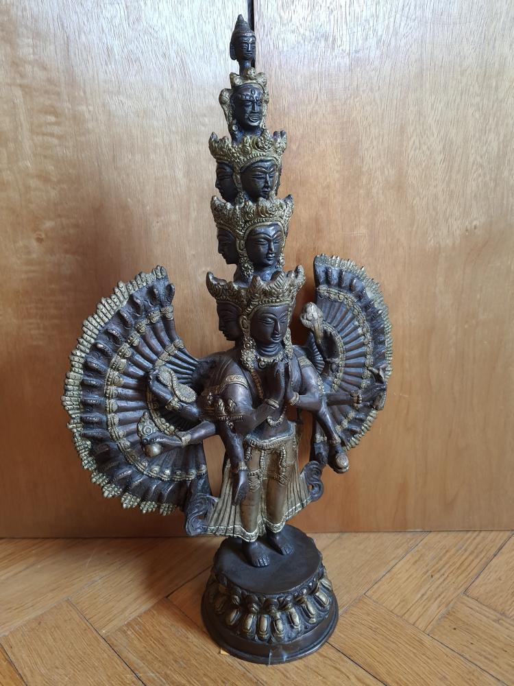 Buddha Avalokiteshvara, Bronze-Figur - Tibet - Mitte 20. Jahrhundert