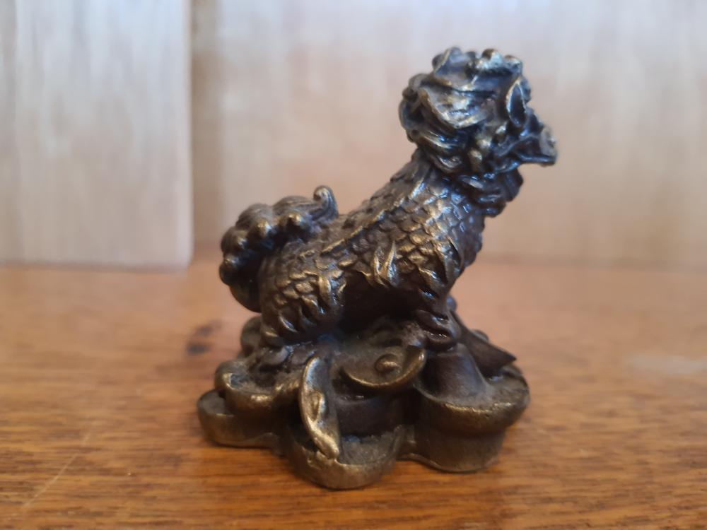Mini-Bronze, Gelddrache  - China - 21. Jahrhundert