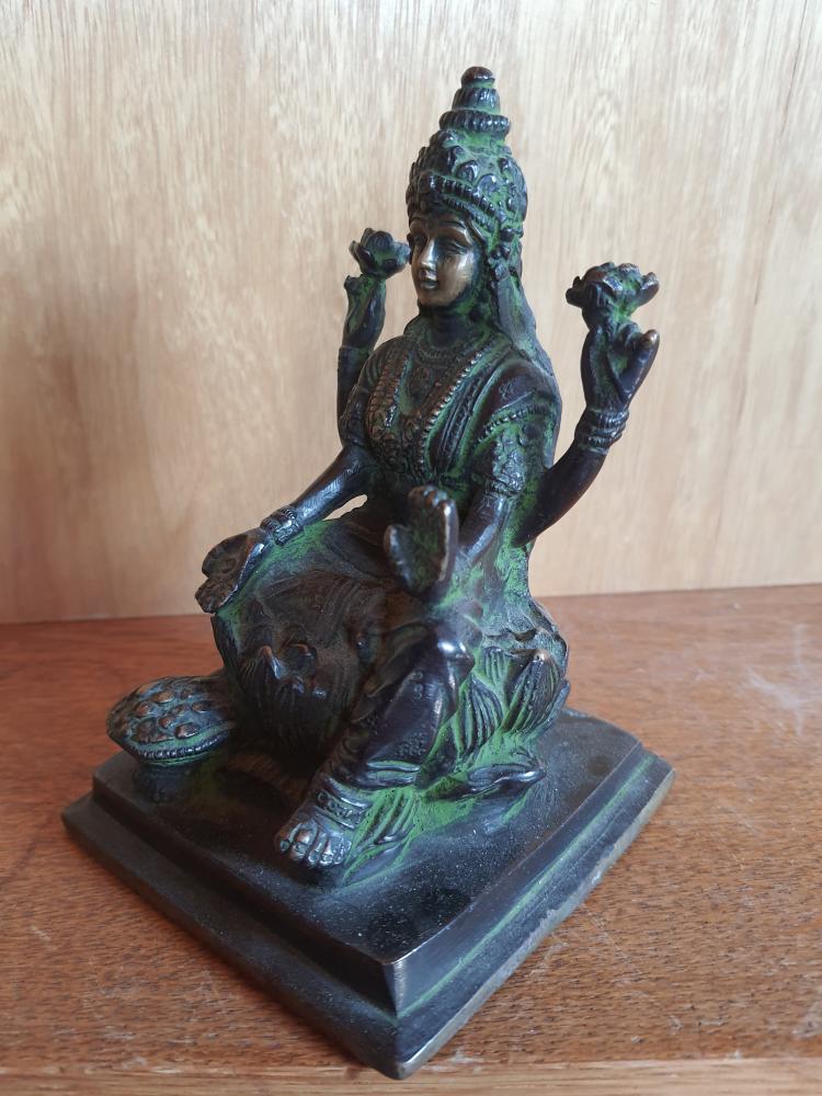 Buddha Avalokiteshvara Guanyin, Bronze-Figur - Indien - Anfang 20. Jahrhundert