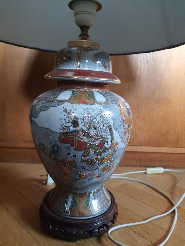 Tischlampe aus China-Vase