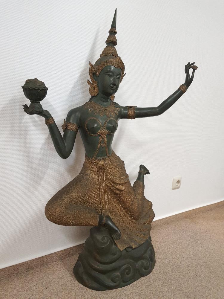 Bronze-Statue, Apsara  -Thailand - Mitte 20. Jahrhundert