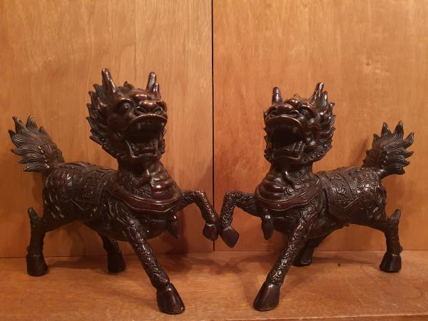 2 Bronze-Figuren, Qilin  - China - Mitte 20. Jahrhundert