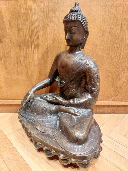 Buddha-Figur, (50cm) Bronze  - Tibet - Mitte 20. Jahrhundert