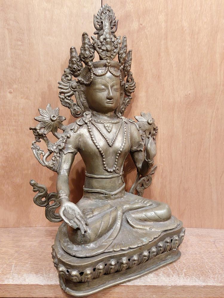 Bronze-Figur, Göttin Weiße Tara  - Tibet - Mitte 20. Jahrhundert