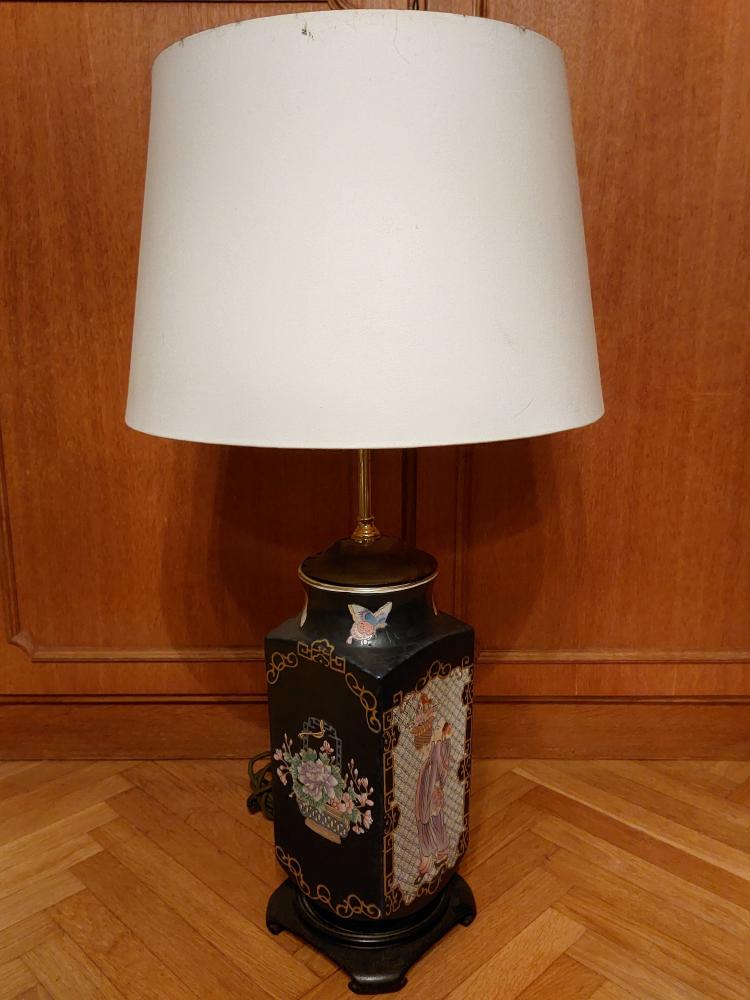 Tisch-Lampe mit Lampenschirm  - Japan - 20. Jahrhundert