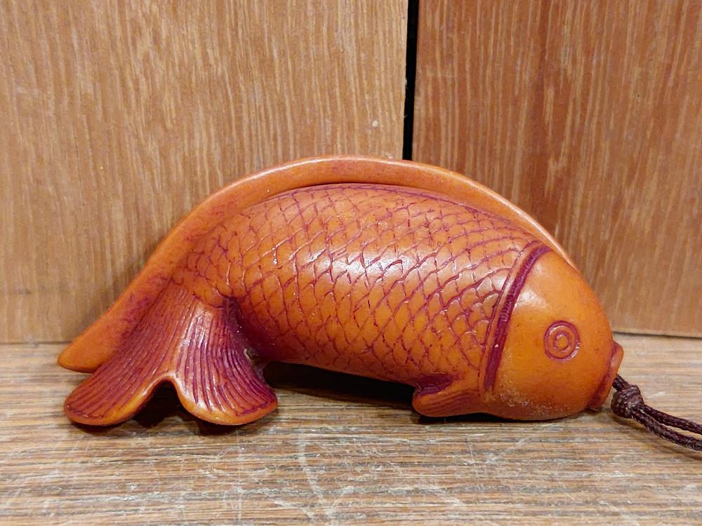 Shunga-Figur, Fisch wie Netsuke  - Japan -