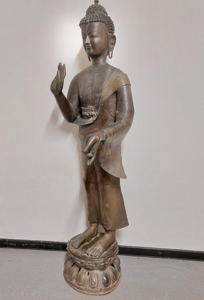 Buddha-Figur, (129cm) Bronze - Thailand - Mitte des 20. Jahrhunderts