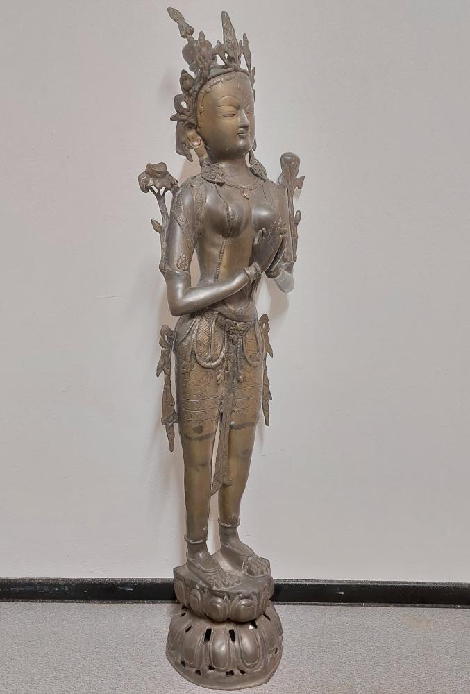 Bronze-Figur, (121cm) Tara stehend  - Tibet - 20. Jahrhundert