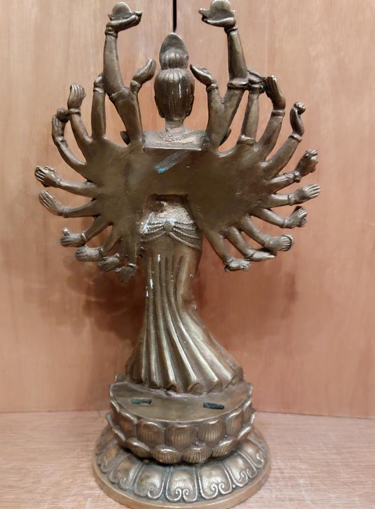 Bronze-Figur, Avalokiteshvara  - Indien - Mitte 20. Jahrhundert
