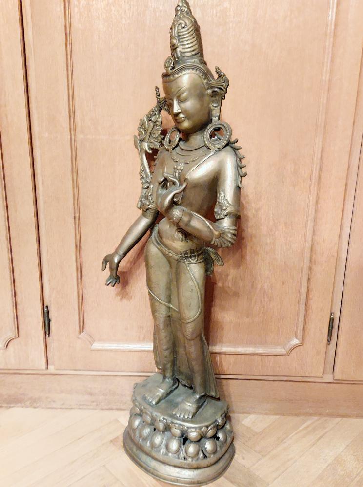 Bronze-Figur, Göttin Tara (84,5) - Indien - Mitte 20. Jahrhundert