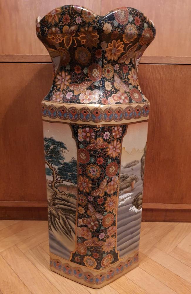Boden-Vase, (61,5cm) Porzellan  - China - 20. Jahrhundert